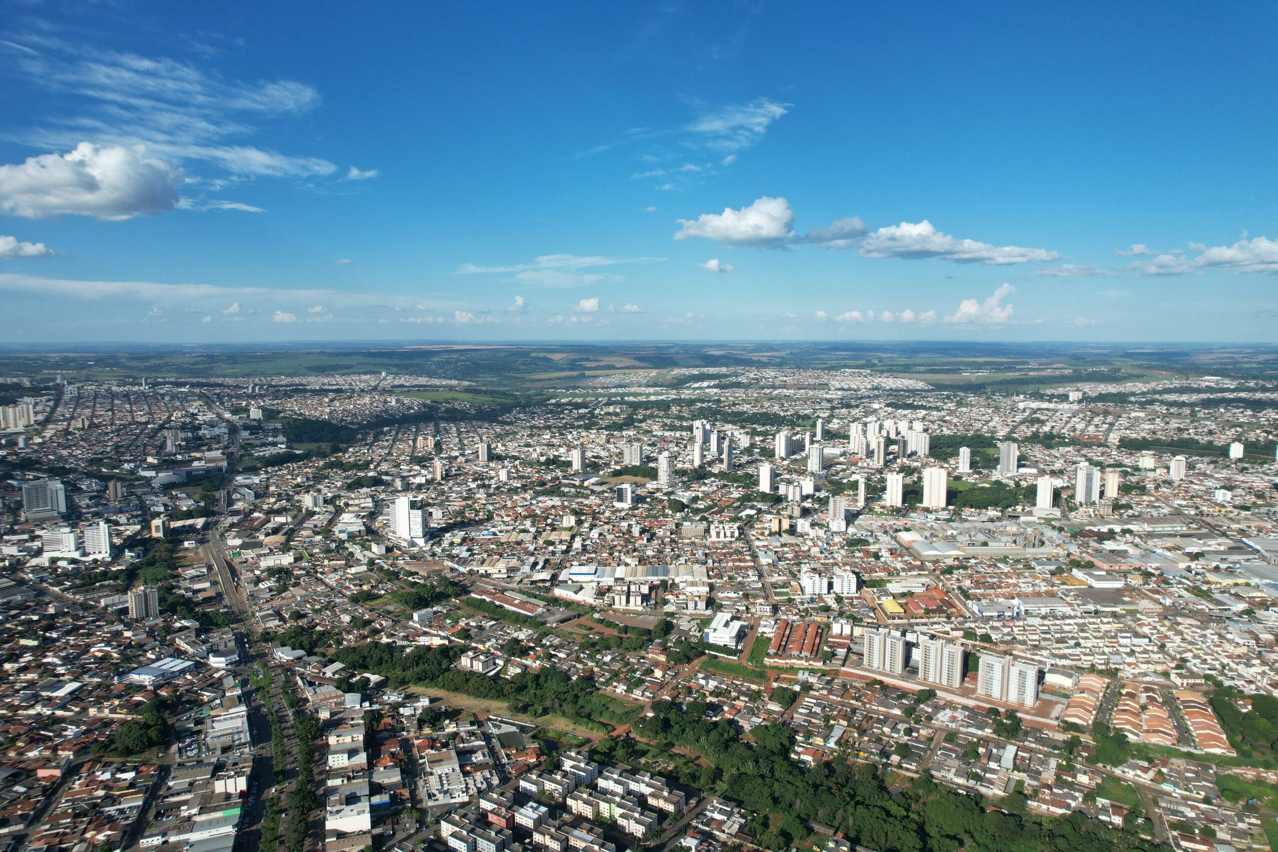 Novo alvará permite que empreendedores recebam autorização para construção em Anápolis em até 5 dias úteis após a solicitação.