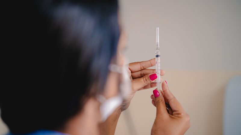 Sábado (10) será Dia D de Vacinação contra Influenza: saiba quem pode receber o imunizante.