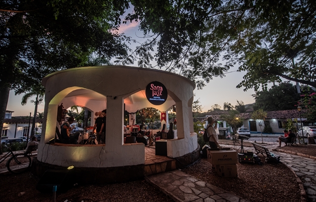 Esquenta gratuito para o Saga Jazz Festival 2025, dia 31 de Julho, na Praça do Coreto, em Pirenópolis!