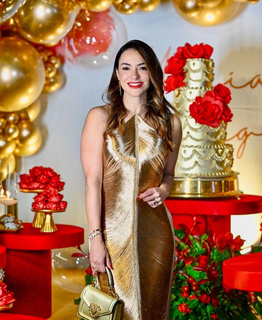 Maria Lígia celebra nova fase com festa sofisticada em Goiânia.