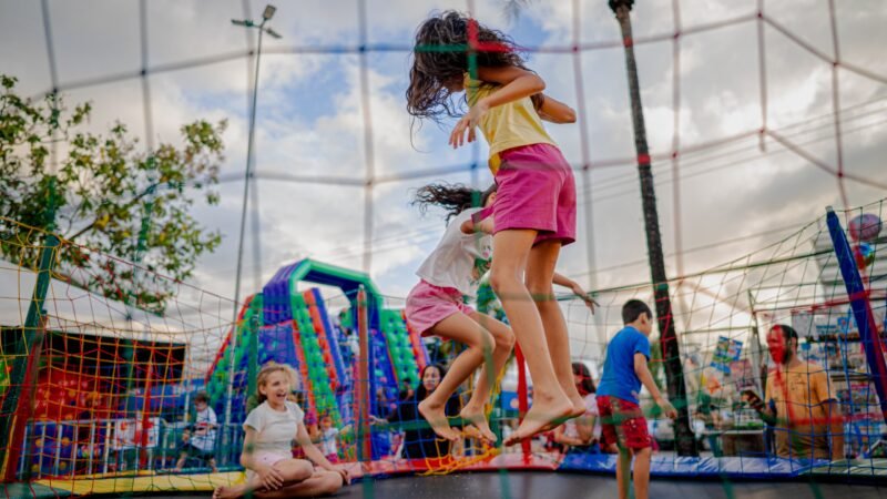 Sorteio de bikes, distribuição de brinquedos, emissão de RG infantil e muito mais; Dia das Crianças terá mais de 60 atividades no sábado (10)