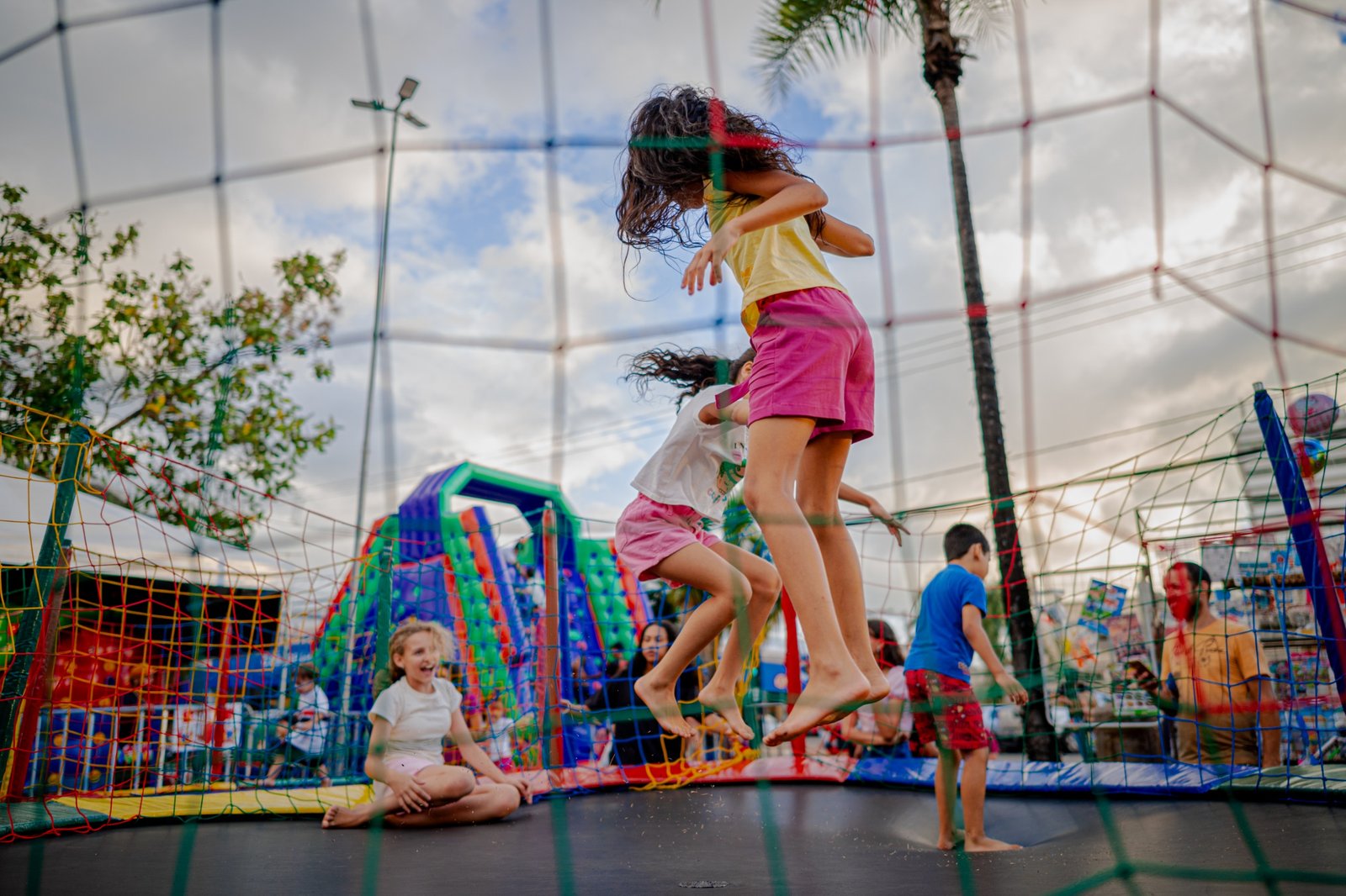 Sorteio de bikes, distribuição de brinquedos, emissão de RG infantil e muito mais; Dia das Crianças terá mais de 60 atividades no sábado (10)